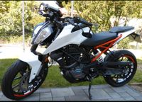 Top - KTM Duke 125 / Akrapovic / TÜV Neu - Top Brandenburg - Teltow Vorschau