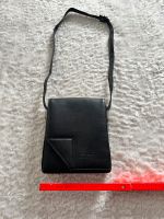 Handtasche rechteckig schwarz 17 x 20 cm hart Bielefeld - Schildesche Vorschau