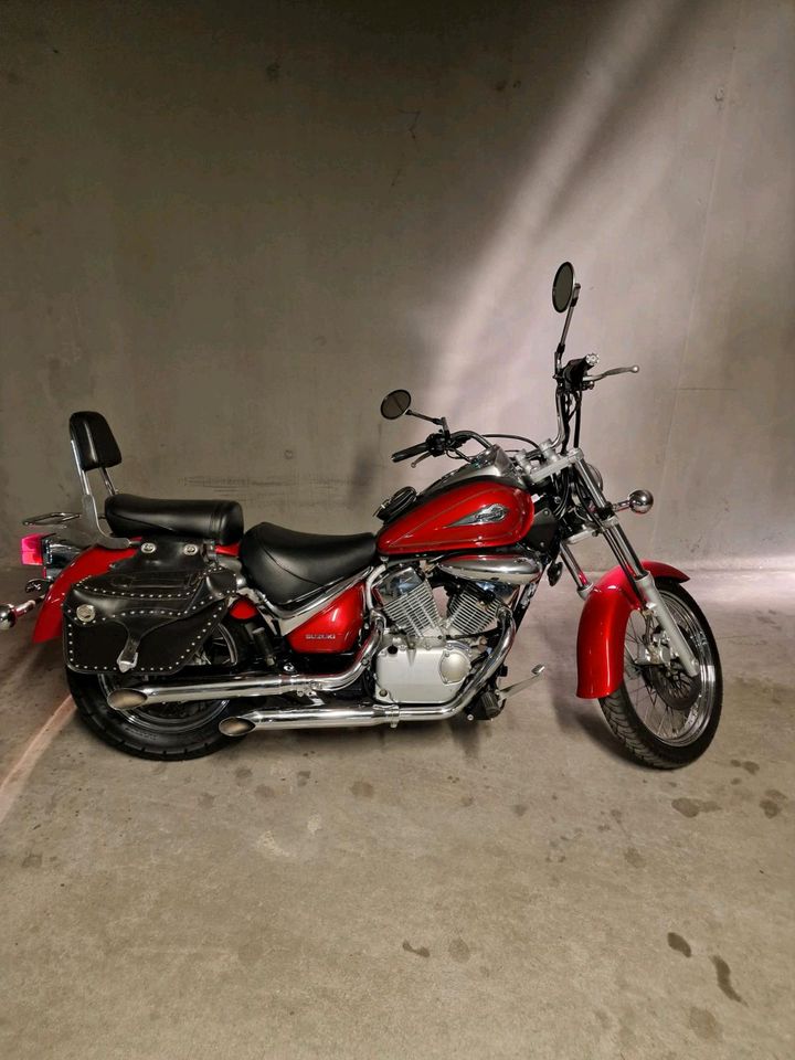 Suzuki intruder VL 125 in Lübeck