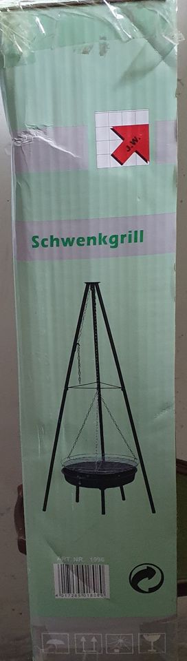 JW Schwenkgrill, ca 1,60 m hoch, Grillrost ca 50 cm in Saarbrücken