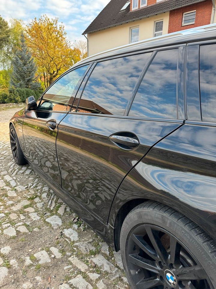 BMW 5er f11 Türen schwarz 2 Uni 668 in Hildesheim