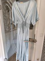 Schickes italeniches Marken Kleid Gr42 eu Niedersachsen - Celle Vorschau