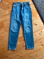S Oliver Mädchen Jeans Größe 34 XS Bayern - Schwabach Vorschau