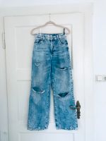 Weite Jeans Hose mit Löchern von Bershka Nordrhein-Westfalen - Detmold Vorschau