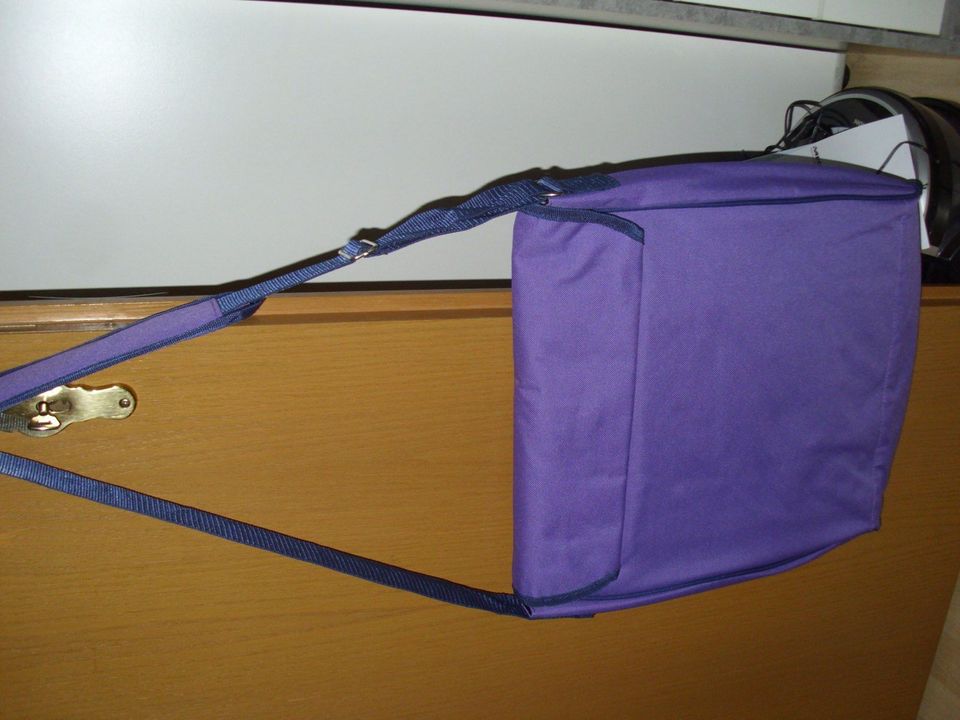 MILKA *NEUE" TASCHE Schule / Laptop / Notebook Tasche in Büren