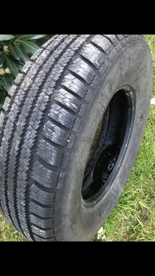 5 Reifen Michelin, Semperit M+S  Sprinter Geländewagen  R16 in Höxter