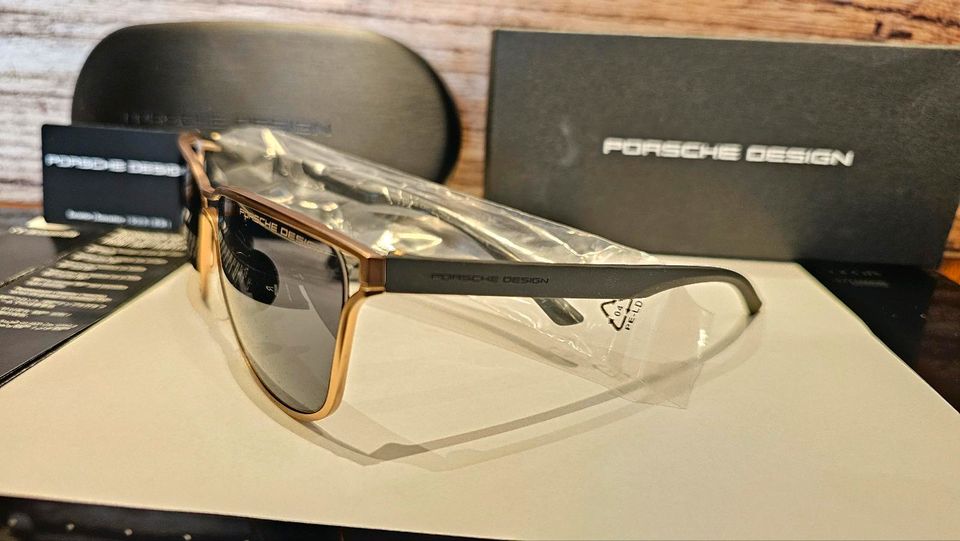 Porsche Sonnenbrille P8647 NP.400€ Neu/Ungetragen in Köln