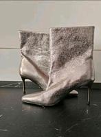 STEVE MADDEN Gr. 36 Stiefelletten Zinnoptik Knittereffekt Niedersachsen - Oldenburg Vorschau