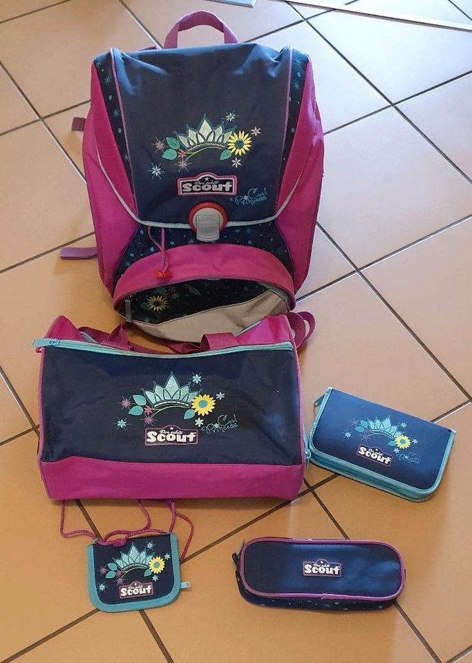 Scout Büchertasche Schulranzen Set Cool Princess in Fürth