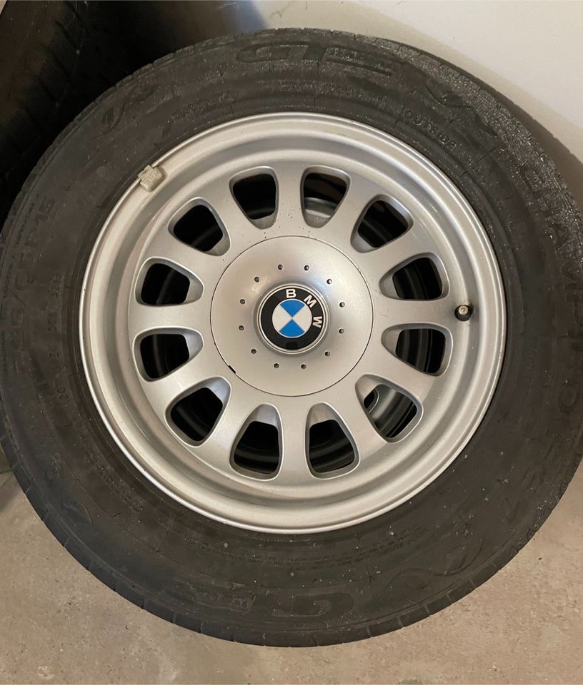 4 Reifen mit Alufelgen + 4 Reifen für BMW E39 in Sörgenloch