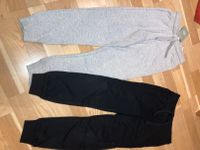 2 x H&M Jogginghose Sweathose grau und schwarz Gr 134 NEU Nordrhein-Westfalen - Ratingen Vorschau