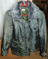 Gin Tonic Winterjacke Gr.M Mantel Parka Khaki Satin Stepp NEU Brandenburg - Forst (Lausitz) Vorschau