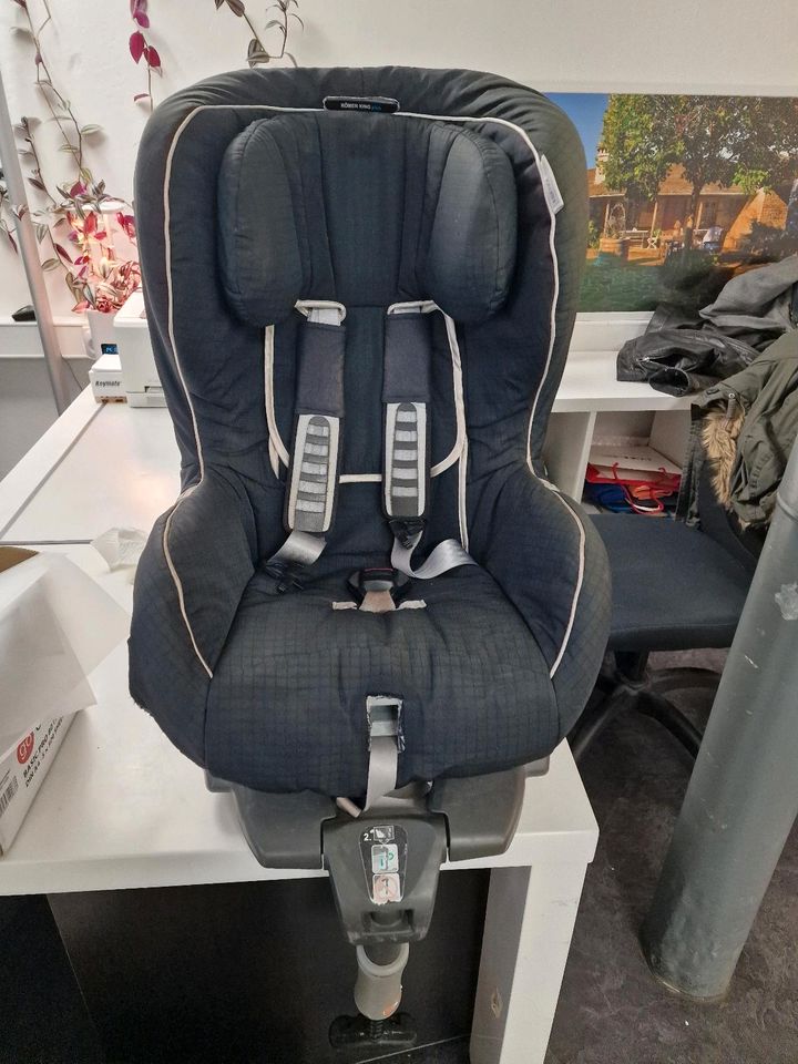 Kindersitz/Isofix in Düsseldorf