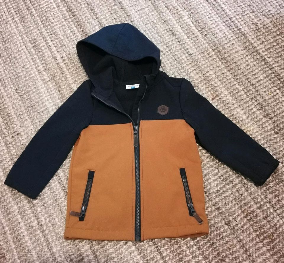 Kinder Topolino Softshelljacke dunkelblau Braun Gr. 104 in Leipzig