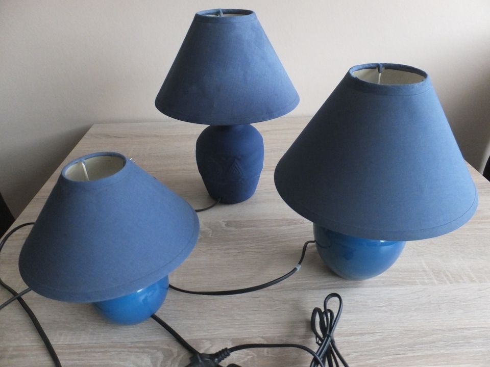 Tischlampe Tischleuchte Nachttisch Leselampe 2x 24cm 1x 20cm blau in Aachen