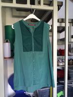 grüne Bluse kurzarm von Comme des garçons - Größe S Friedrichshain-Kreuzberg - Kreuzberg Vorschau