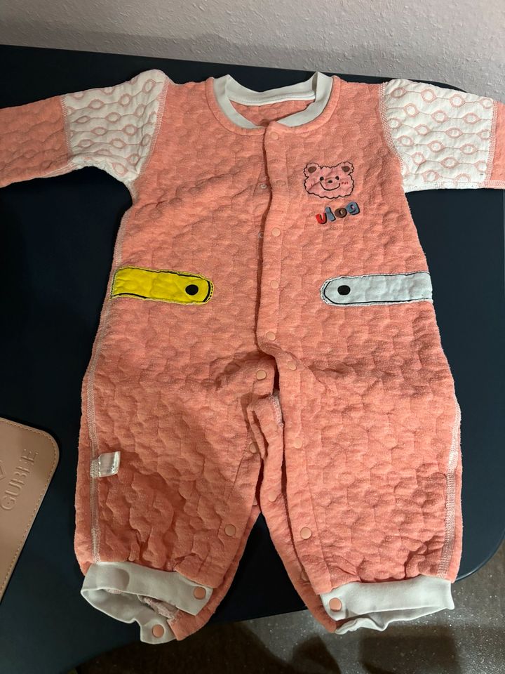 Baby Frühlings- & Herbst-Bodysuit (Bär) Größe 74/80 in Deggenhausertal