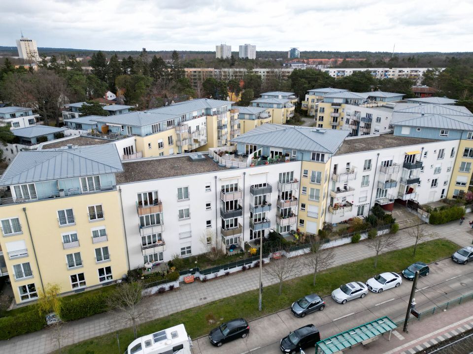 Komfortables Wohnen in Potsdam: Ruhige 2 ZI. Wohnung inkl. 2 Terrassen in Potsdam