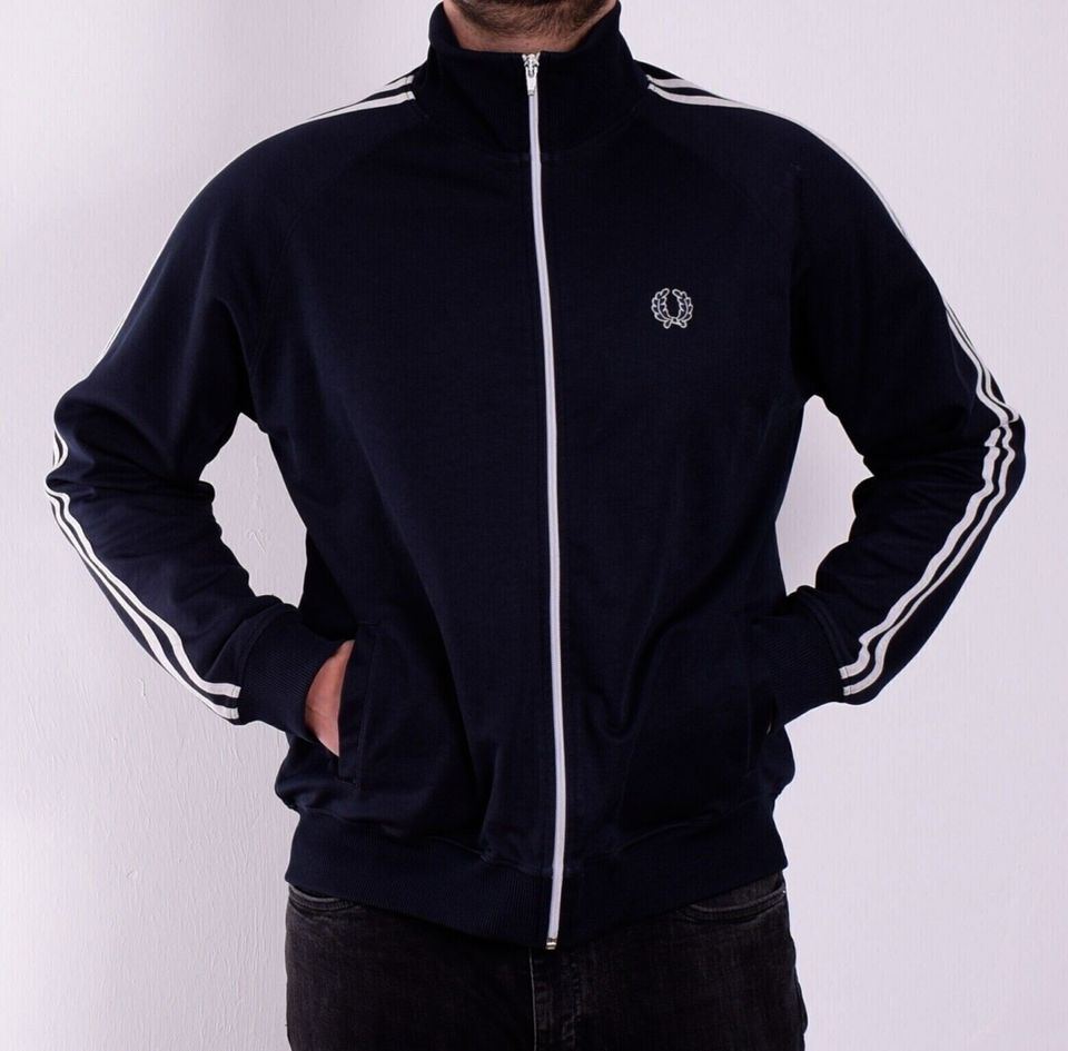 Fred Perry Sweater Sweat Tracktop Herren Gr.S Sweatjacke Jacke in Frankfurt (Oder)