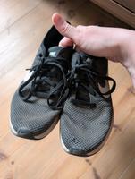 gebrauchte Sportschuhe von Nike für Liebhaber Friedrichshain-Kreuzberg - Kreuzberg Vorschau
