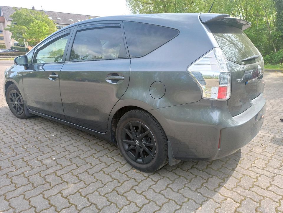 Toyota Prius plus 2012, 7sitz in Stadthagen