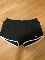 Nike Damen Shorts kurze Sporthose Nordrhein-Westfalen - Ahaus Vorschau