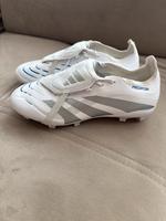 Adidas Predator Fußballschuhe Kunstrasen/Rasen Berlin - Spandau Vorschau