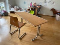 Kinderschreitisch inkl Stuhl für Kinder bis ca. 125cm Körpergröße Bayern - Pullach Vorschau