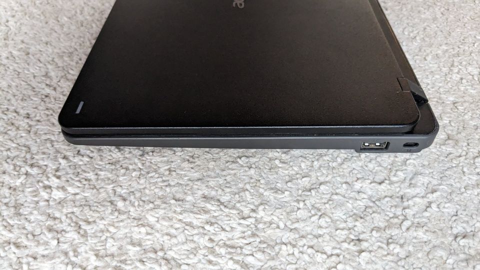 Acer TravelMate B117-M Notebook gebraucht | guter Zustand in Köln