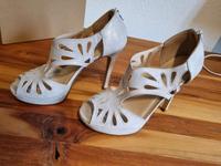 Sandalen mit Absatz Hessen - Calden Vorschau