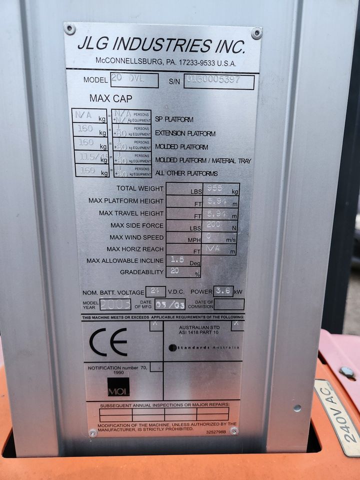 Arbeitsbühne JLG 20 DVL Axxessor 2003 defekt in Eschweiler