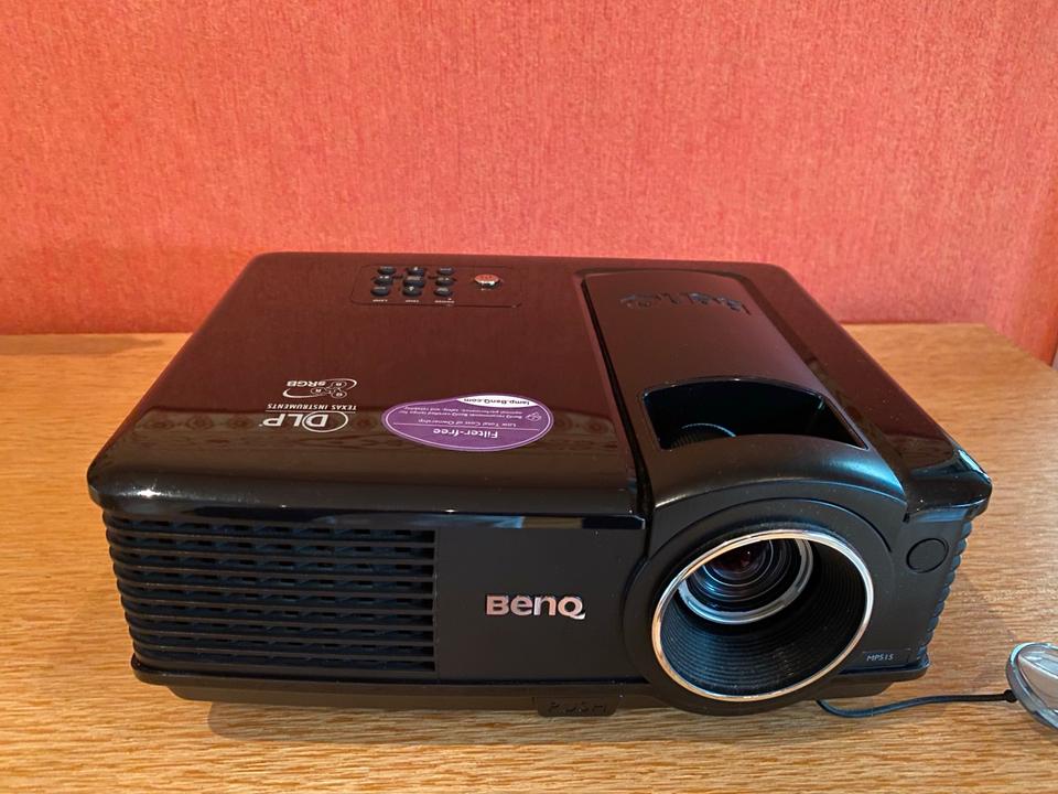 Beamer BenQ MP515 DLP Projektor mit Fernbedienung und Zubehör in Olfen
