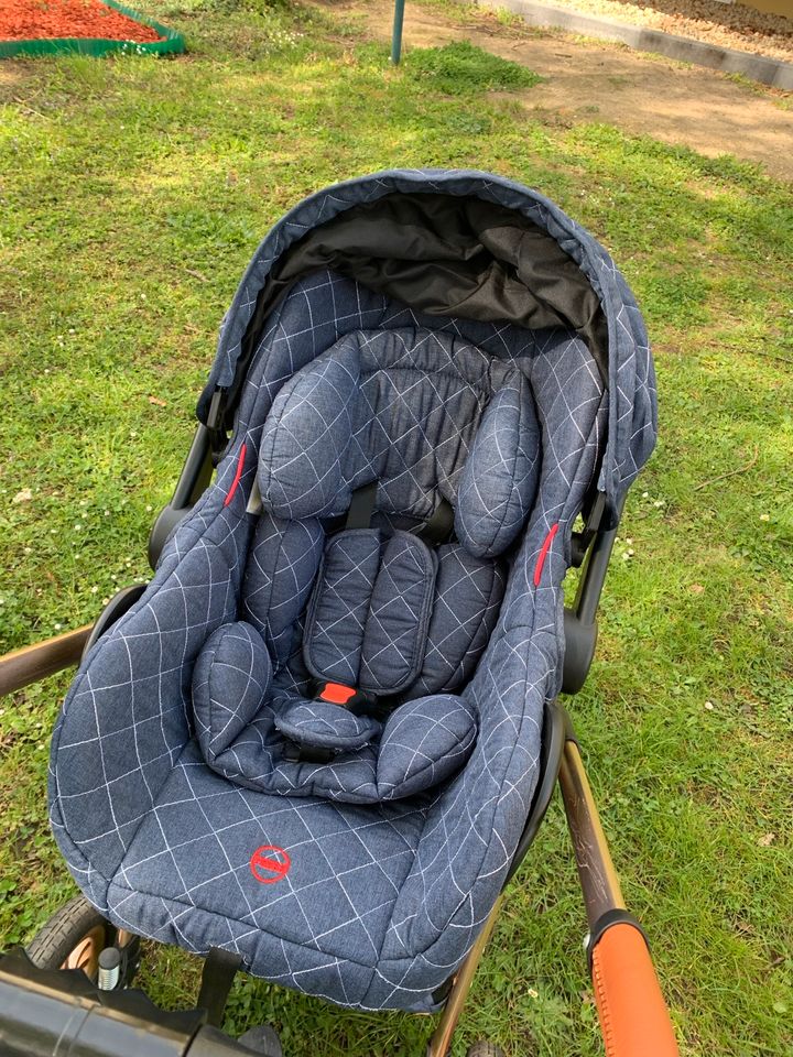 Kinderwagen 3 in 1 in Zerbst (Anhalt)