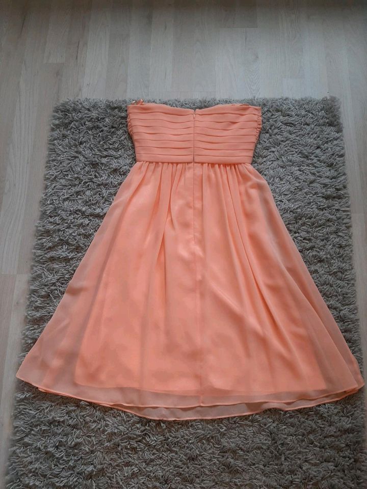 Kleid - Cocktailkleid - Jake's Gr. 34 - apricot in Drolshagen