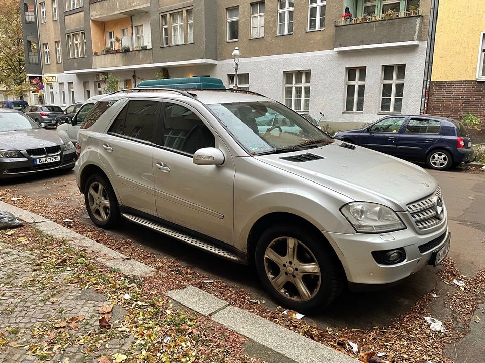 ML 320  cdi W164 in Berlin