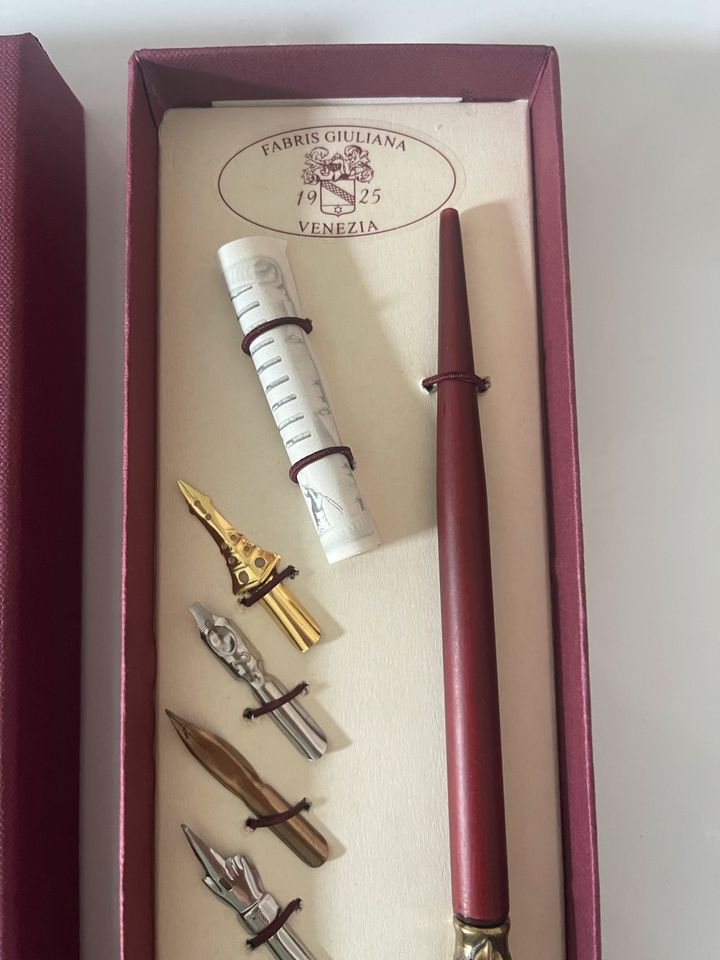 NEU! Fabris Giuliana Calligraphy Set Füller Feder Tinte in Frankfurt am Main