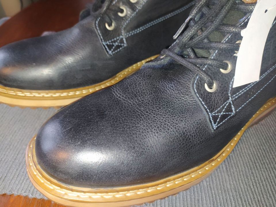 NEU DOCKERS LEDER BOOTS SCHNÜRSCHUH BLAU 45 in Hamburg