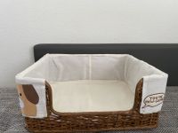 mittelgroßes Rattan Hundebett / Hundekorb / Dog Bed / Dog Basket Stuttgart - Plieningen Vorschau