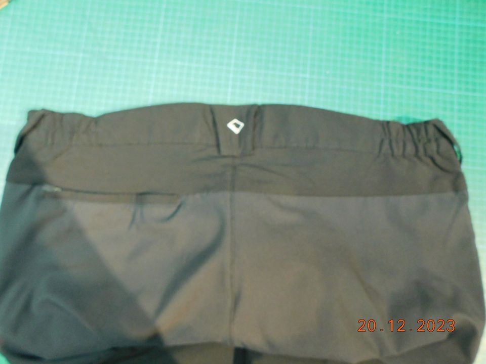 Regatta Winter-Hose Outdoorhose Wanderhose schwarz XXL/58 -TOP- in Darmstadt