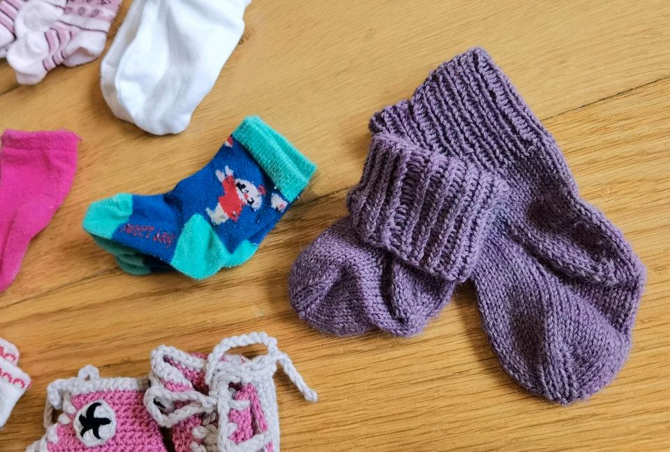 16 paar Mädchen Socken, überzieher, wagenschuhe, gestrickte socke in Rülzheim