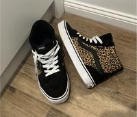 Vans hoch mit Leo Niedersachsen - Holdorf Vorschau