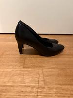 Tamaris Pumps Schwarz Gr. 41 Düsseldorf - Oberbilk Vorschau