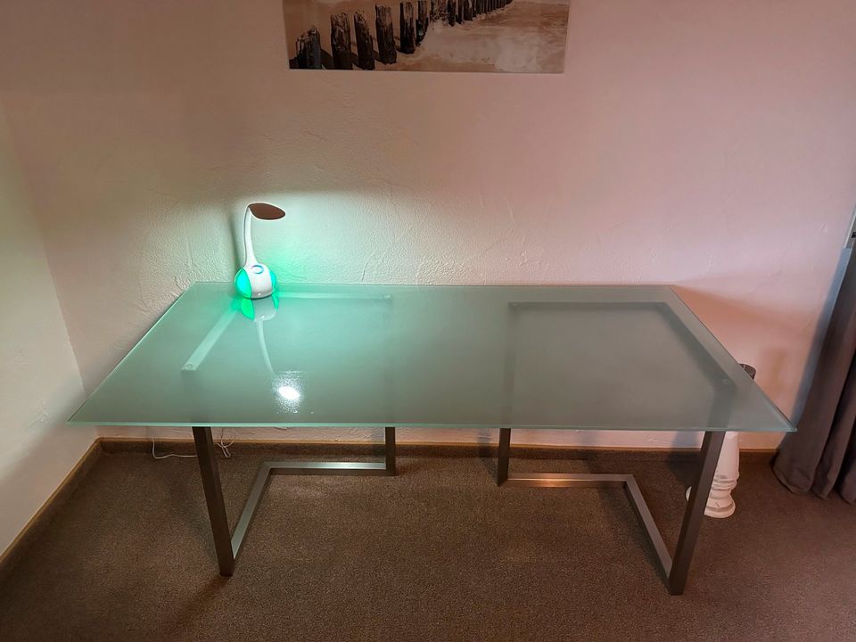 Schreibtisch mit Glasplatte 80x160 in Isny im Allgäu