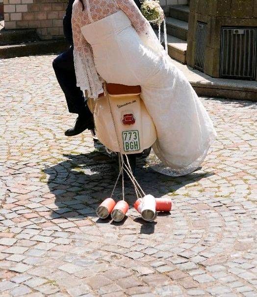 Vespa V50 Oldtimer Mieten für Hochzeit / Fotobox / Eycatcher in Hainburg