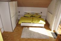 Komplettes Schlafzimmer mit Doppelbett und großem Kleiderschrank Bayern - Wasserburg Vorschau