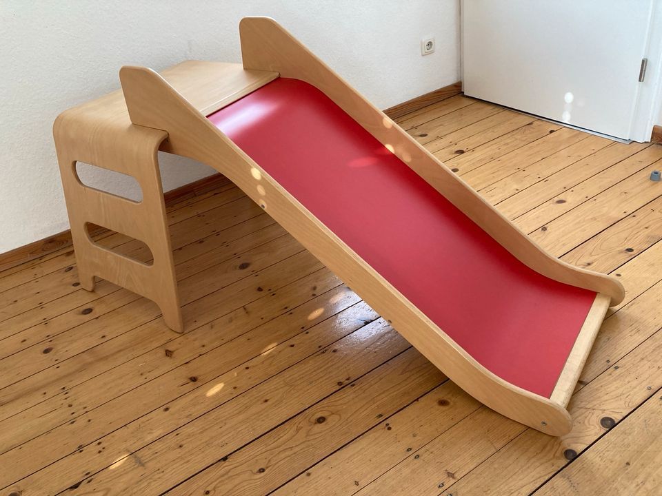Ikea Virre Kinderrutsche indoor Holz rot rar in Waldmohr