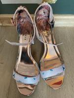 Rosa TED Baker Sandalen gr. 41 Bayern - Kulmbach Vorschau