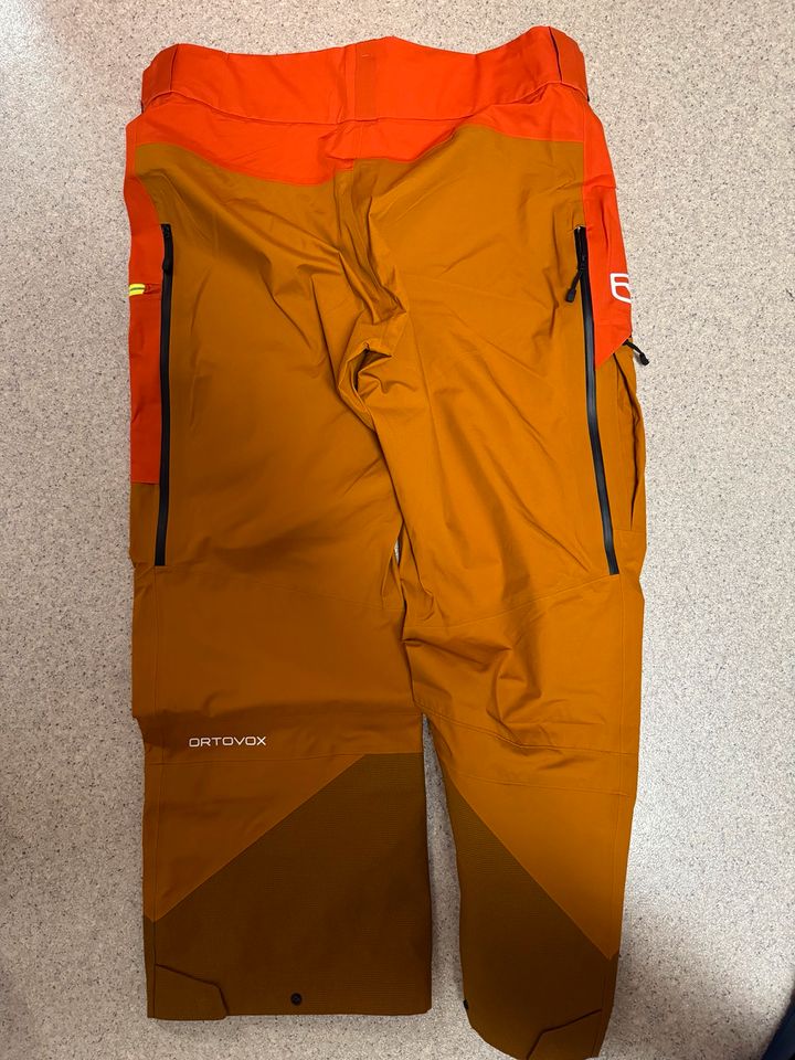 Ortovox Hardshell-Hose 3L Ravine, Gr. XL, Hot-Orange in Gau-Odernheim