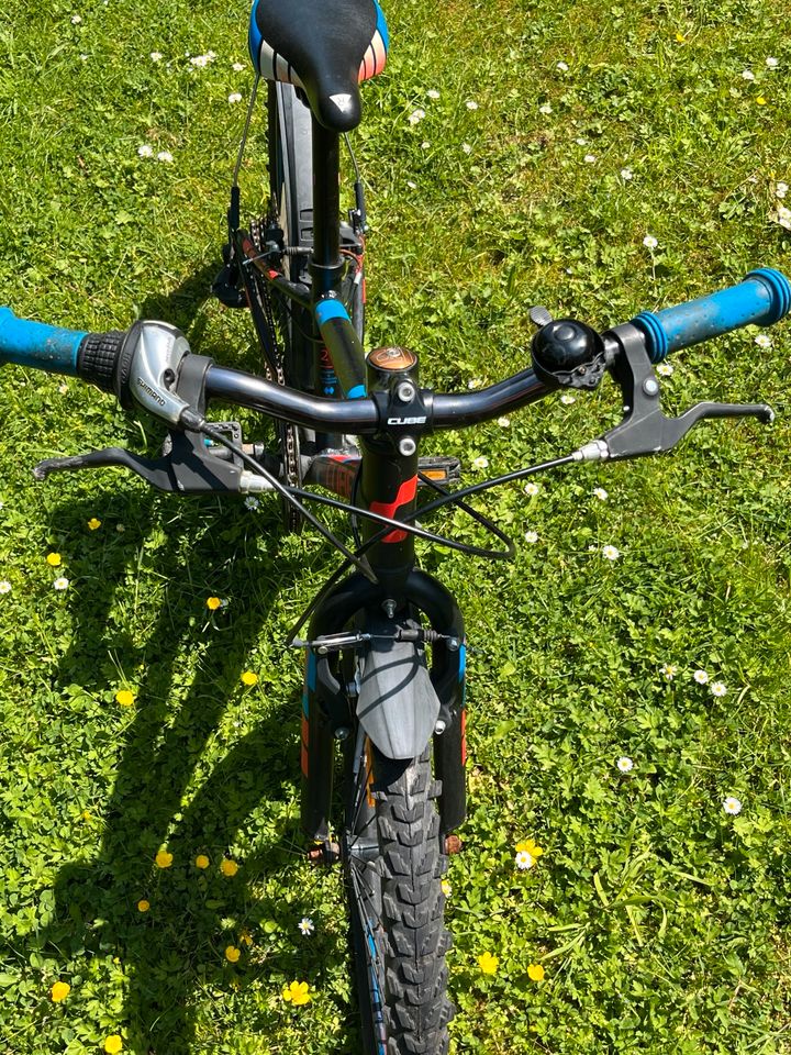 Cube Fahrrad schwarz blau rot 20 Zoll Mountainbike in Frechen