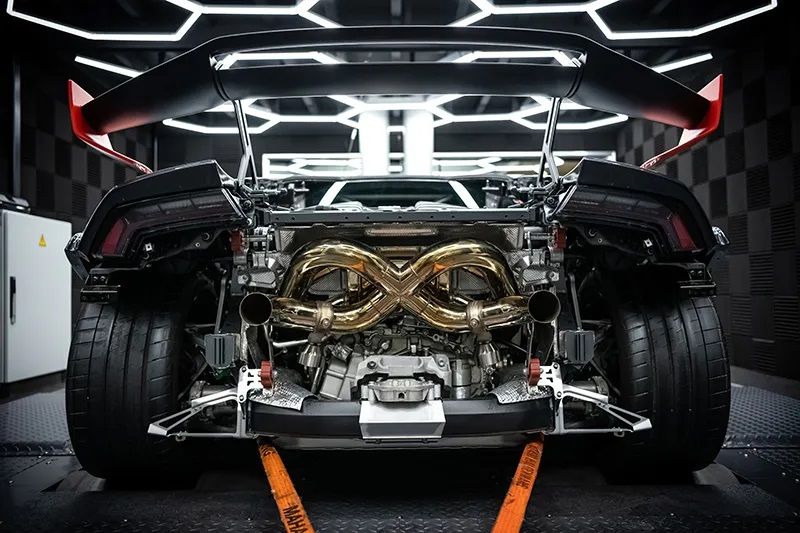 Capristo Klappenabgasanlage Lamborghini Huracán Evo & Huracán STO in Stuttgart